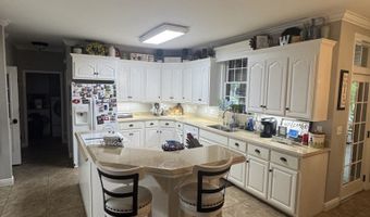 105 Willow Dr, Andalusia, AL 36421