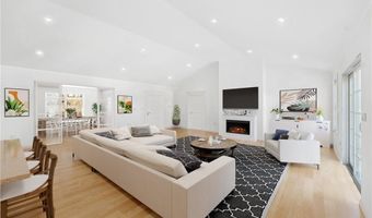 1 Pico Cir, Johnston, RI 02919