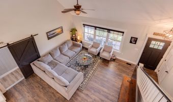 101 Loft Cir, Campton, NH 03223