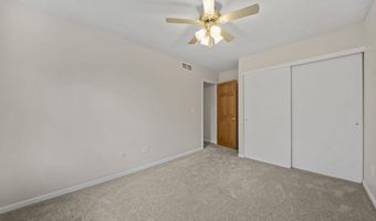 1993 Charmingfare St, Columbus, OH 43228