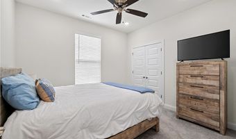 2030 Larry Ln, Bentonville, AR 72713