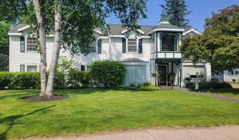 1230 N SUPERIOR St, Antigo, WI 54409