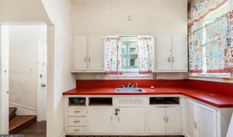 2611 ELSINORE Ave, Baltimore, MD 21216