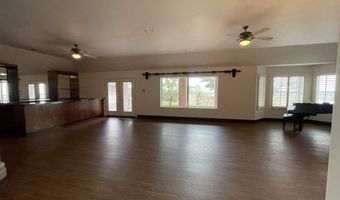 808 Dennis Way, Carlsbad, NM 88220