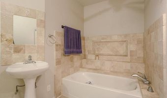 1216 11th Ave NW, Ardmore, OK 73401