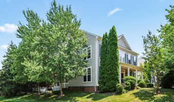 21565 CENTER POINT Cir, Ashburn, VA 20147