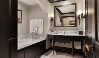 130 Daybreak Rd #HS619, Avon, CO 81620