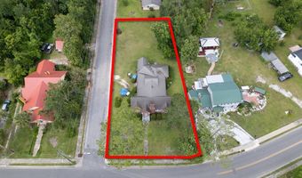 199 Anthony/Oak Sts, Baxley, GA 31513