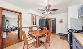 3820 W 117th St, Alsip, IL 60803