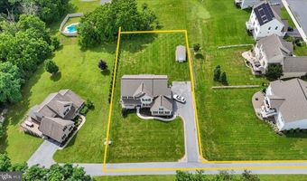 355 WESTVIEW Dr, Akron, PA 17501