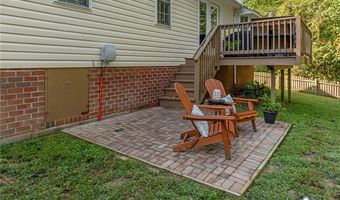 244 Parkwood Dr, Aylett, VA 23009