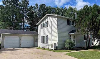 44 Ash Blvd, Babbitt, MN 55706