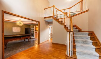 16365 Jeannie Dr, Aurora, IN 47001