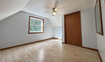 212 4th St NE, Aitkin, MN 56431