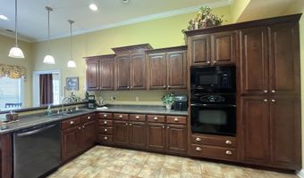 96 CLYDESGATE, Atoka, TN 38004