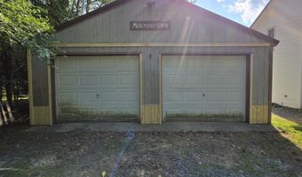 20 Moosehorn Rd, Abbot, ME 04406