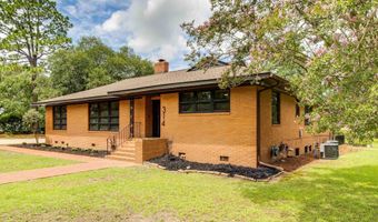 314 Kirkwood Ln, Camden, SC 29020