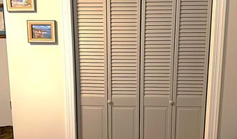 258 Johnson St, Alderson, WV 24910