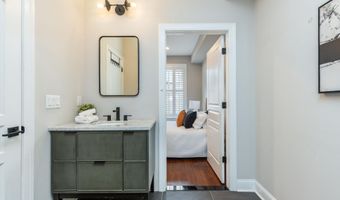 720 S 19TH St, Philadelphia, PA 19146