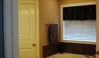 818 Running Water Trl, Abilene, TX 79602