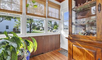 700 Halliard Ave, Beachwood, NJ 08722