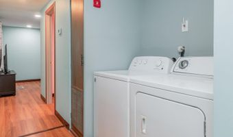 190 W 24TH St, Bayonne, NJ 07002