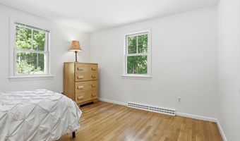 39 Ethan Allen Dr, Acton, MA 01720