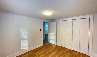 24 Grandview Rd, Bow, NH 03304