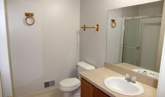 2092 Cloverly Ln, Ann Arbor, MI 48108