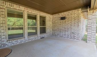 1013 Churchill Ln, Millsap, TX 76066