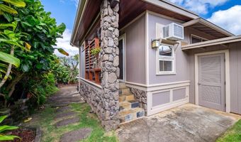 47-381 Ahuimanu Rd A, Kaneohe, HI 96744