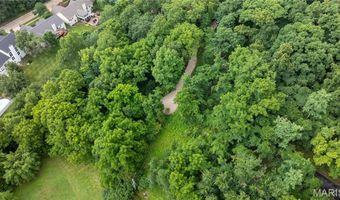 700 Old Kiefer Creek Rd, Ballwin, MO 63021