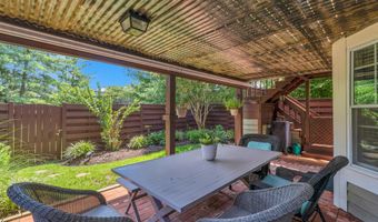 21178 WILDFLOWER Sq, Ashburn, VA 20147