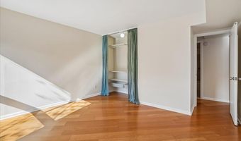 4970 BATTERY Ln 409, Bethesda, MD 20814