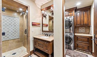 1880 N El Camino Real 48-49, San Clemente, CA 92672