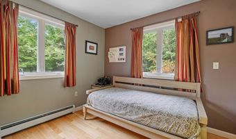 36 Weston Woods Cir, Campton, NH 03223