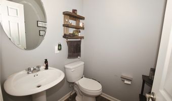 1251 Winter Fern Ave, Akron, OH 44312