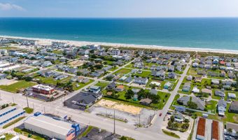 413 W Fort Macon Rd, Atlantic Beach, NC 28512