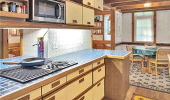 223 Ten Rod Rd, Exeter, RI 02822