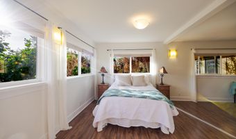 1220 W Kuiaha Rd, Haiku, HI 96708
