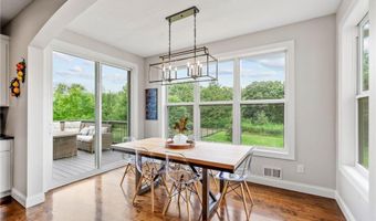 405 Riverside Cir, Anoka, MN 55303