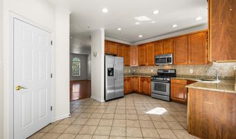 129 HEARTH Ct, Baltimore, MD 21212