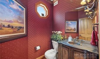 39 Crestview Ln, Banner Elk, NC 28604