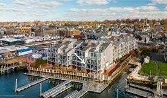 31 Coddinton Wharf 8, Newport, RI 02840