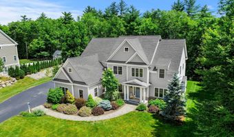 32 Settlers Ct, Bedford, NH 03110