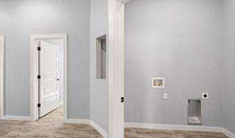 312 W 3rd St, Arcadia, OK 73007