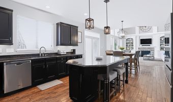 3222 Cherokee Cir, Bargersville, IN 46106