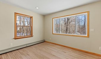 20 Brandywine Cir, Auburn, ME 04210