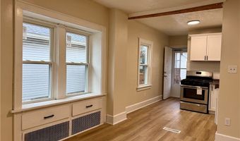 566 MCKINLEY Ave, Akron, OH 44311