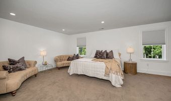 145 High Plain Rd, Andover, MA 01810